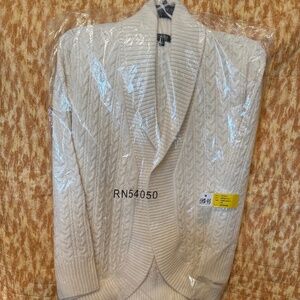 Jones of New York Cabled Long Sleeve Cocoon Style Cardigan